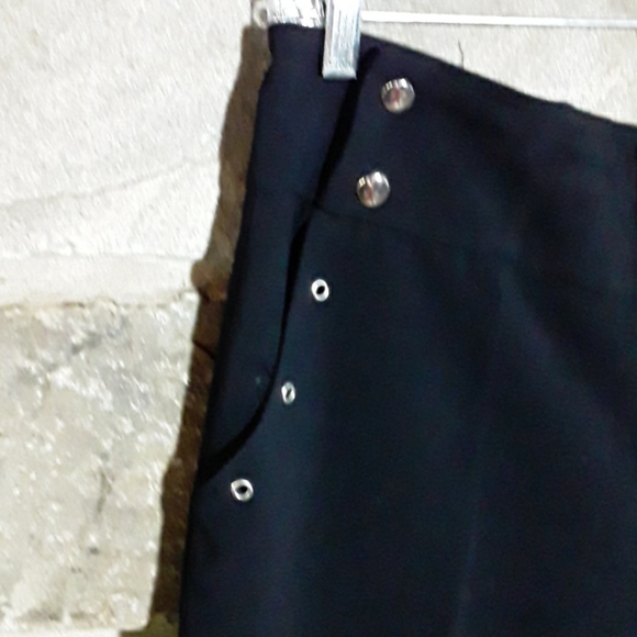 Pants - Picture 2 of 4